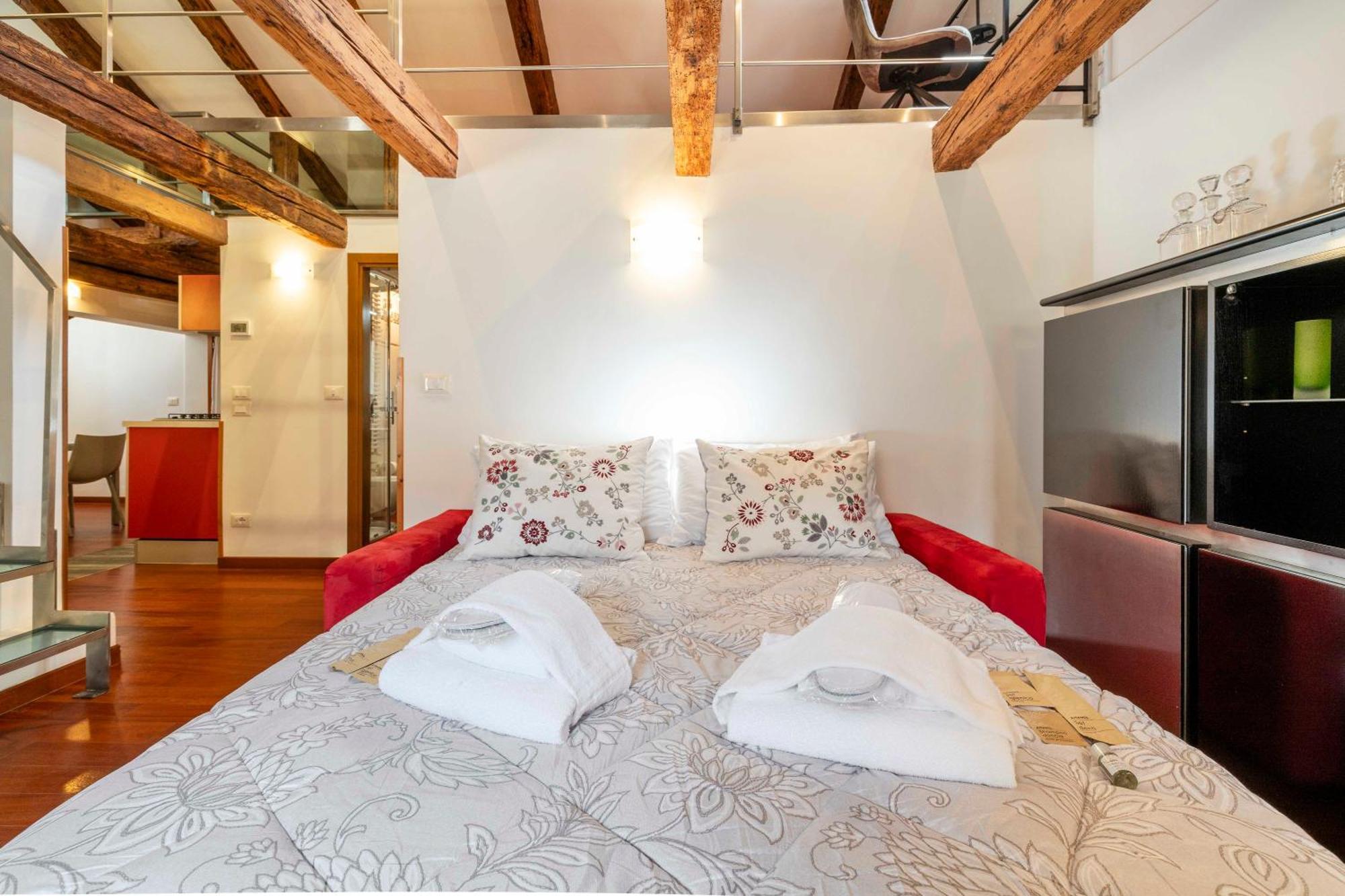 Glass House - Loft 2 Minutes To Rialto Bridge & View Venedig Exterior foto